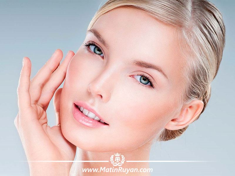 جوانسازی پوست با استفاده از یخ