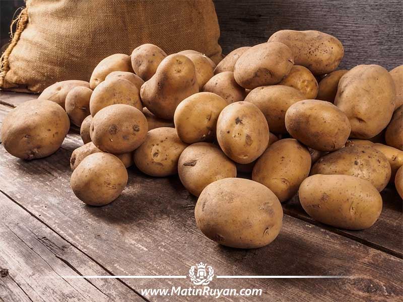 دستور تهیه اسکراب و ماسک خانگی با آب سیب زمینی