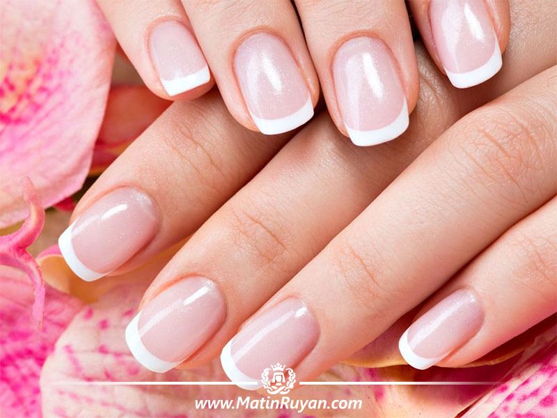 معرفی انواع روش های کاشت ناخن و روش انجام آنها